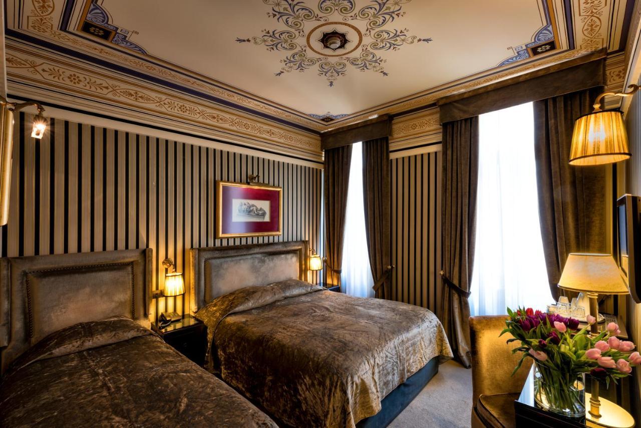 Maison Grecque Hotel Extraordinaire Patras Buitenkant foto